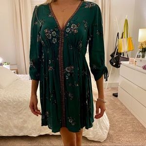 Chelsea & Violet Dress